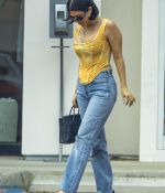 Access_Kardashian_07.jpg