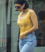 Access_Kardashian_09.jpg