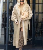 Access_Kardashian_01.jpg