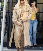 Access_Kardashian_015.jpg
