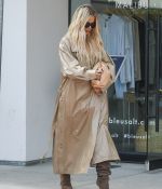 Access_Kardashian_03.jpg