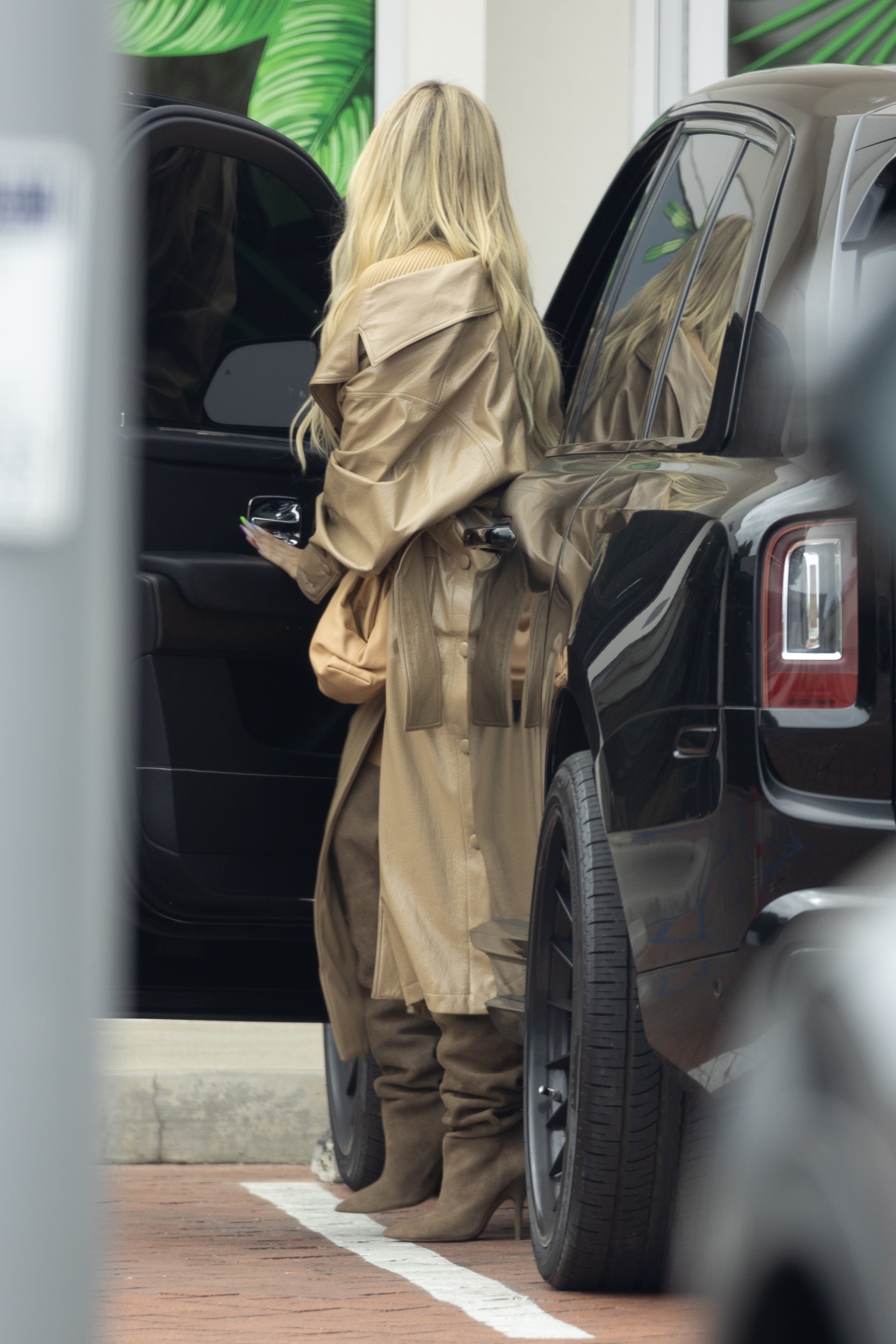 Access_Kardashian_02.jpg