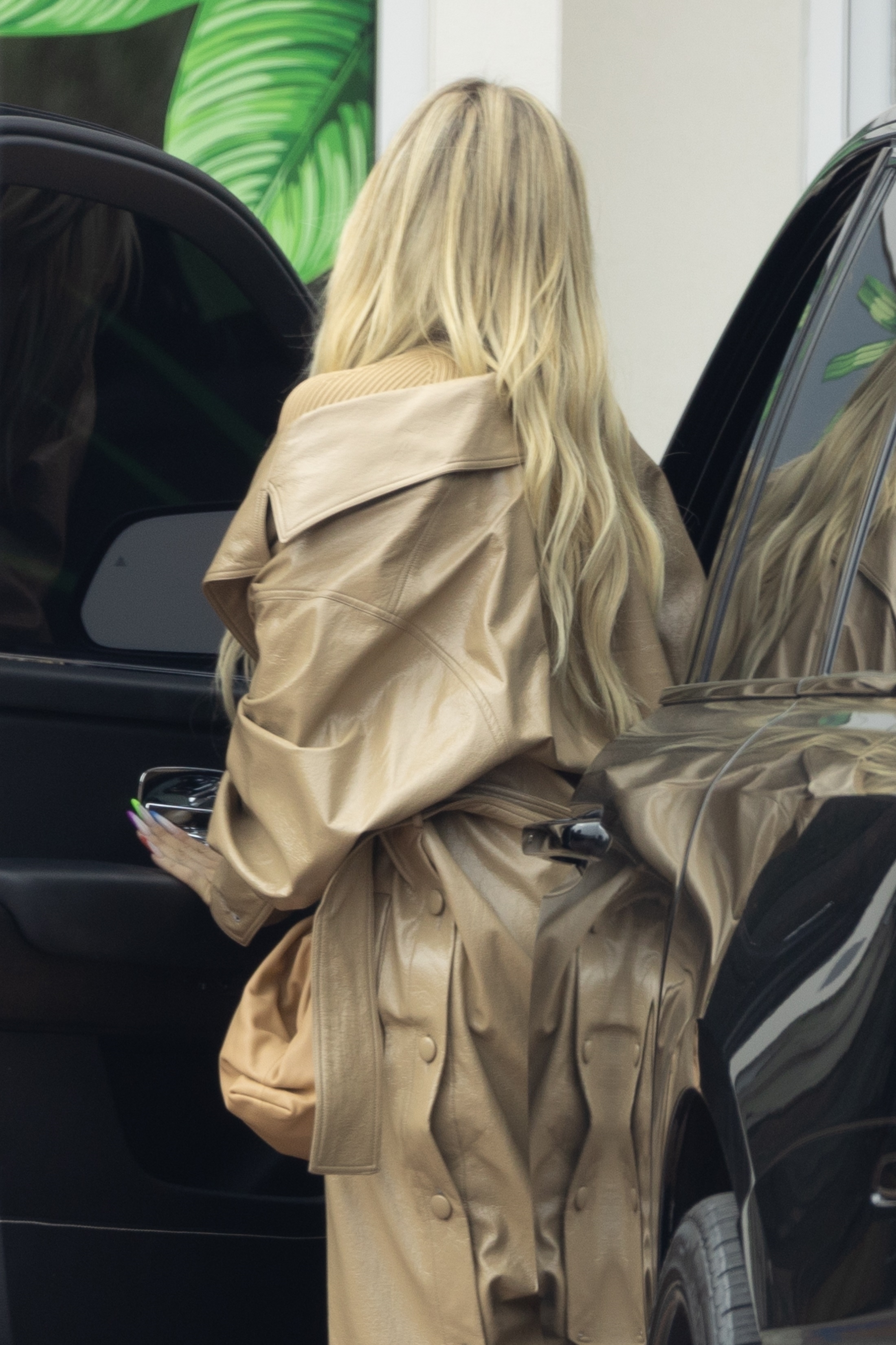 Access_Kardashian_03.jpg