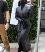 Access_Kardashian_04.jpg