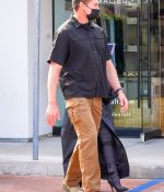 Access_Kardashian_06.jpg