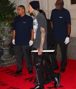 Access_Kardashian_06.jpg