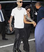 Access_Kardashian_04.jpg