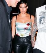 Access_Kardashian_07.jpg