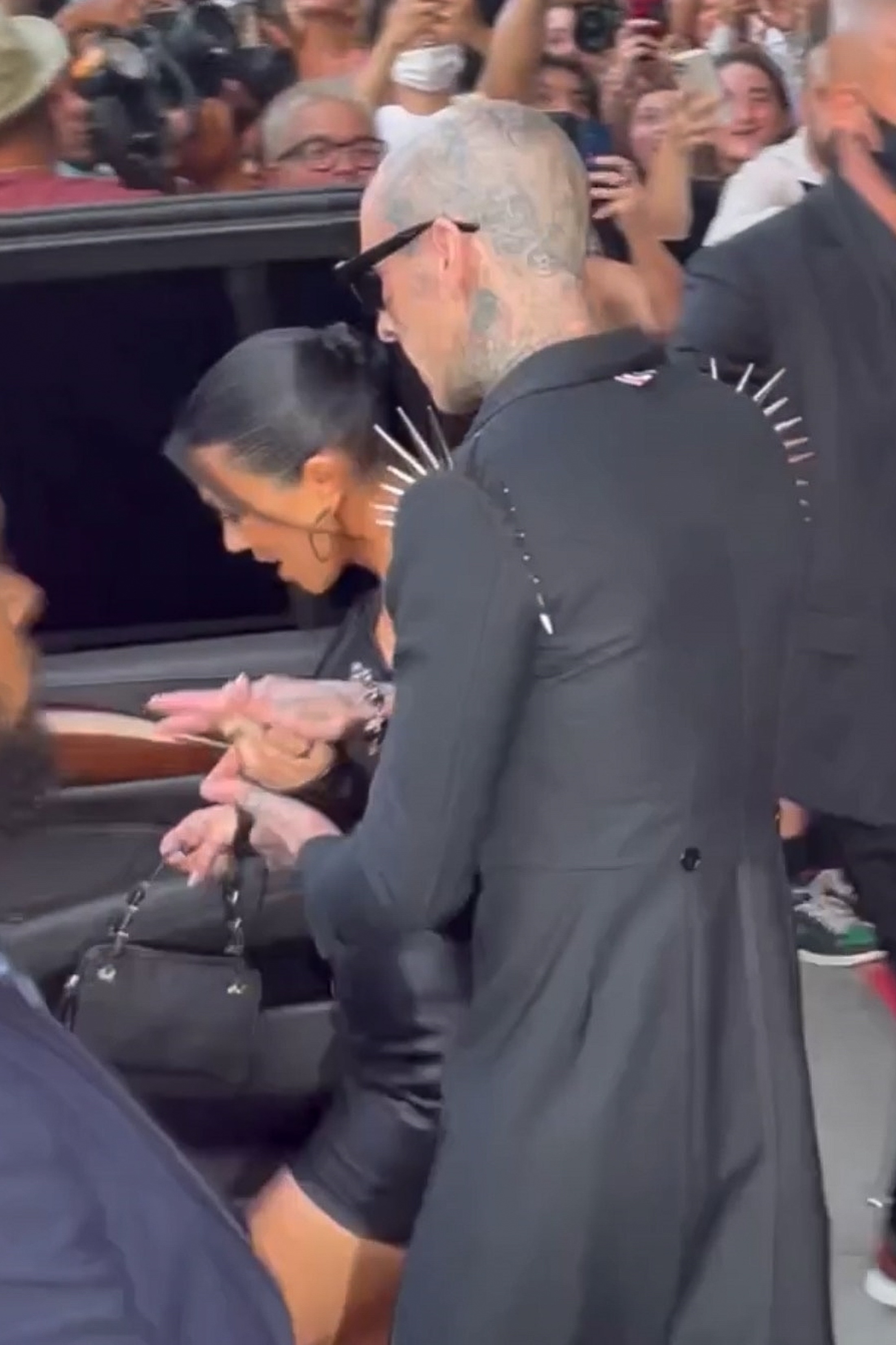 Access_Kardashian_018.jpg