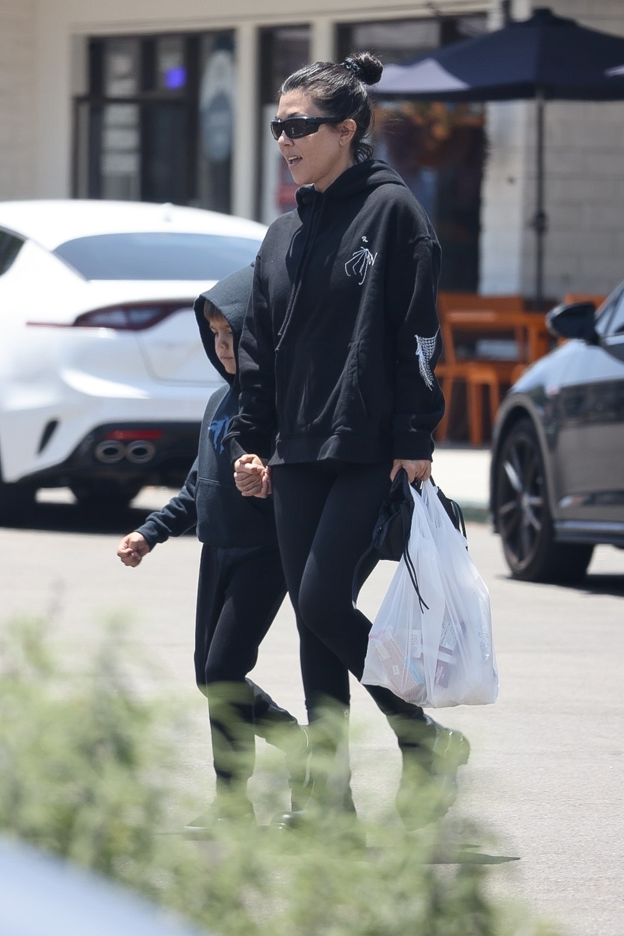 Access_Kardashian_002.jpg