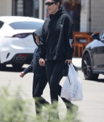Access_Kardashian_002.jpg