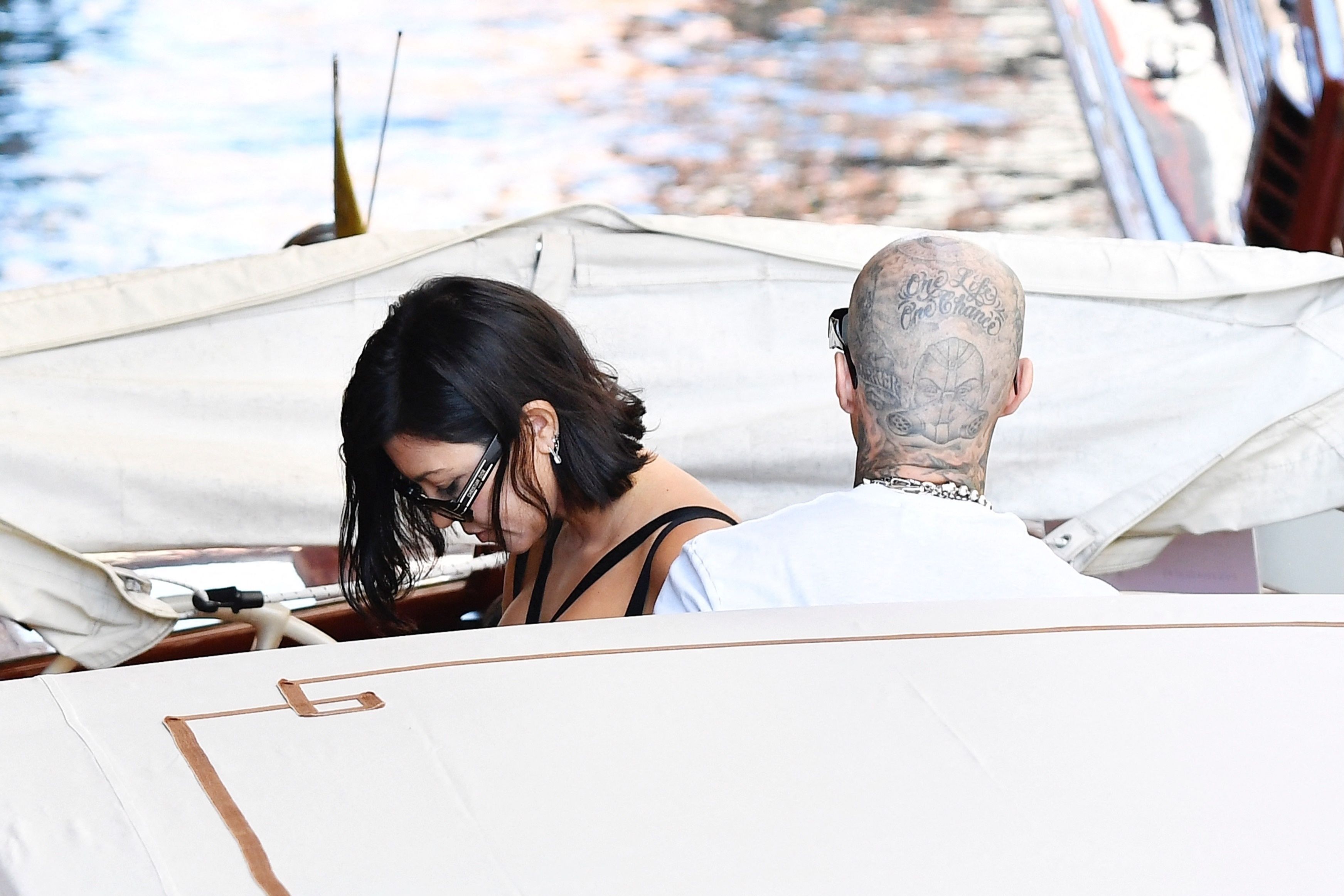 Access_Kardashian_02.jpg