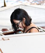 Access_Kardashian_01.jpg