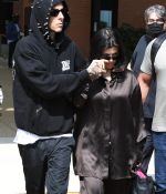 Access_Kardashian_07.jpg
