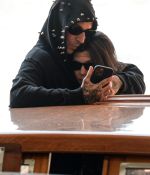 Access_Kardashian_03.jpg