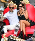 Access_Kardashian_08.jpg