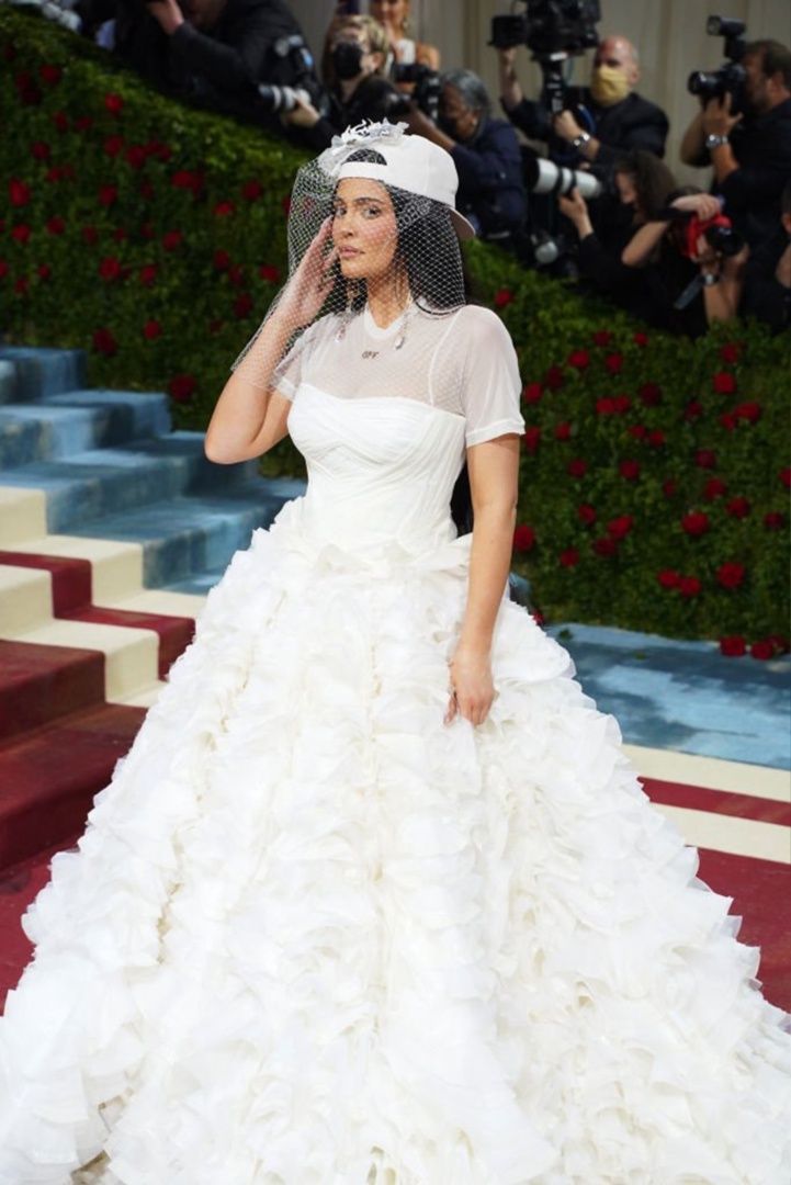 Access_Kardashian103.jpg