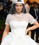 Access_Kardashian006.jpg