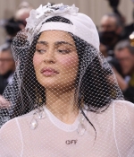 Access_Kardashian061.jpg