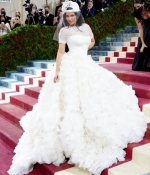 Access_Kardashian092.jpg
