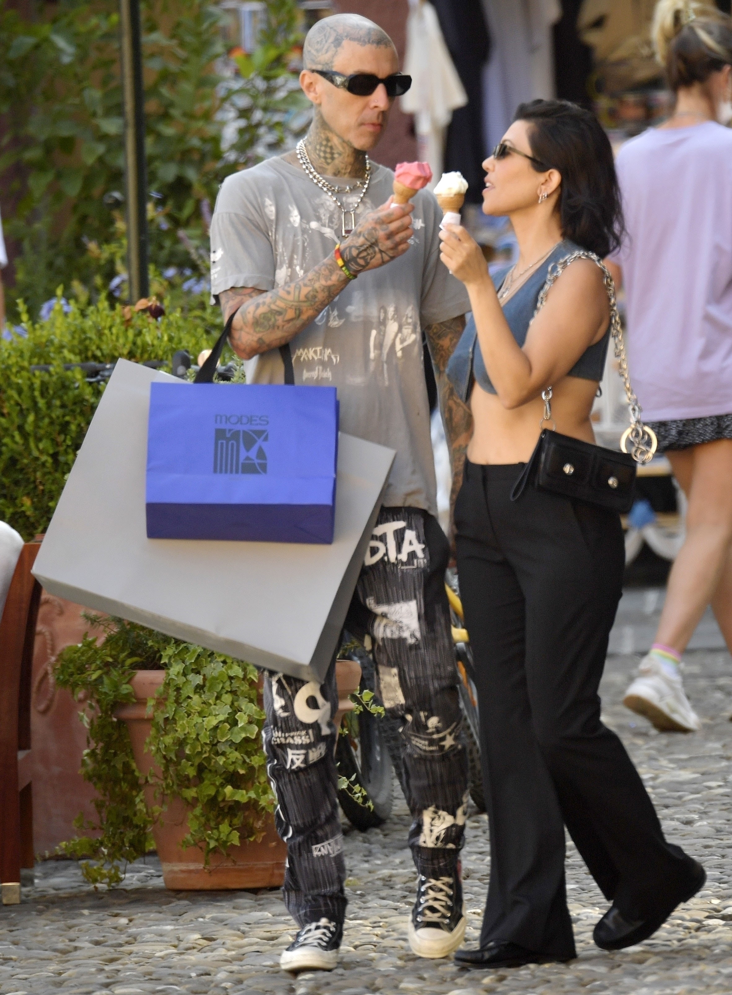 Access_Kardashian_04.jpg