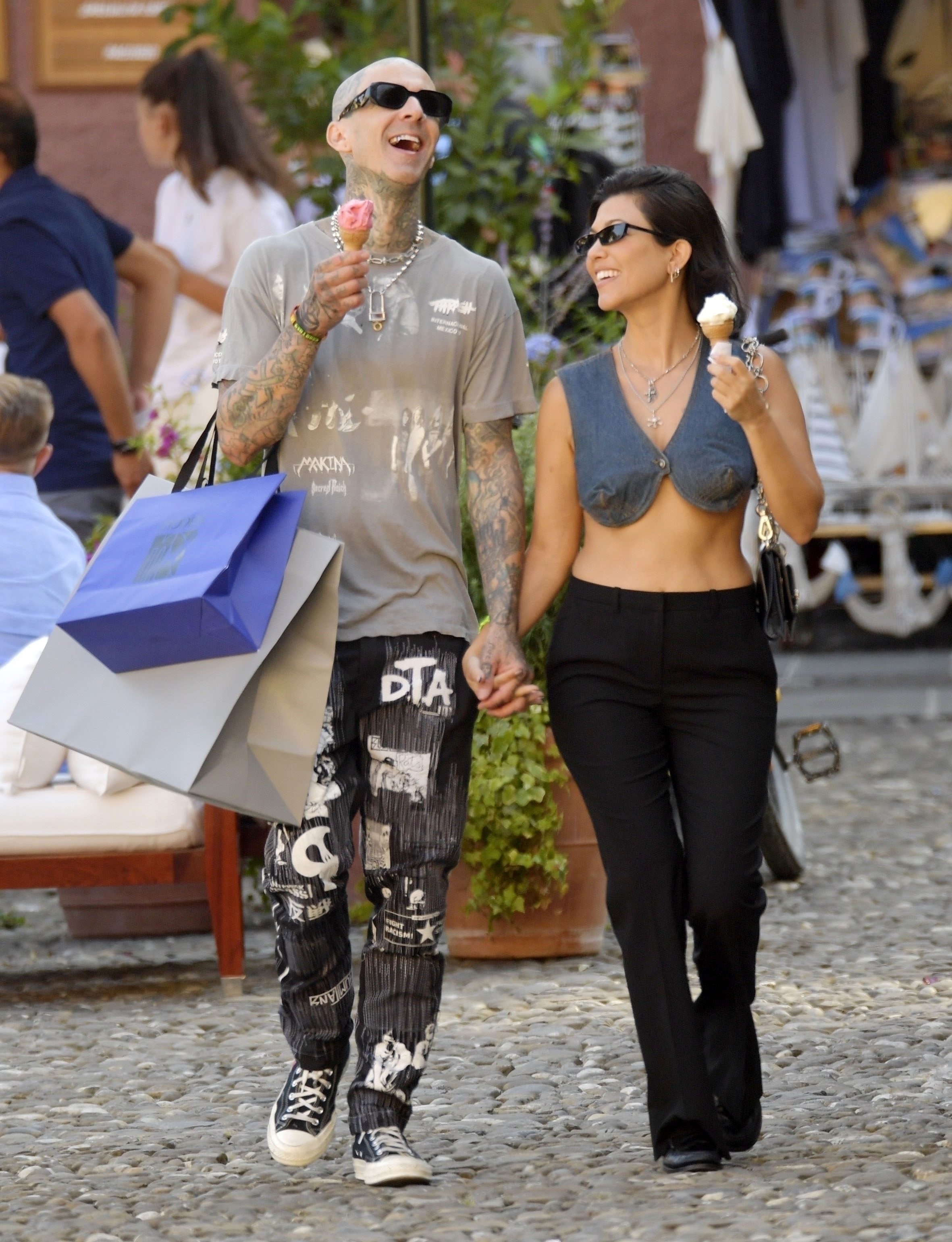 Access_Kardashian_06.jpg