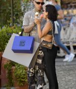 Access_Kardashian_05.jpg