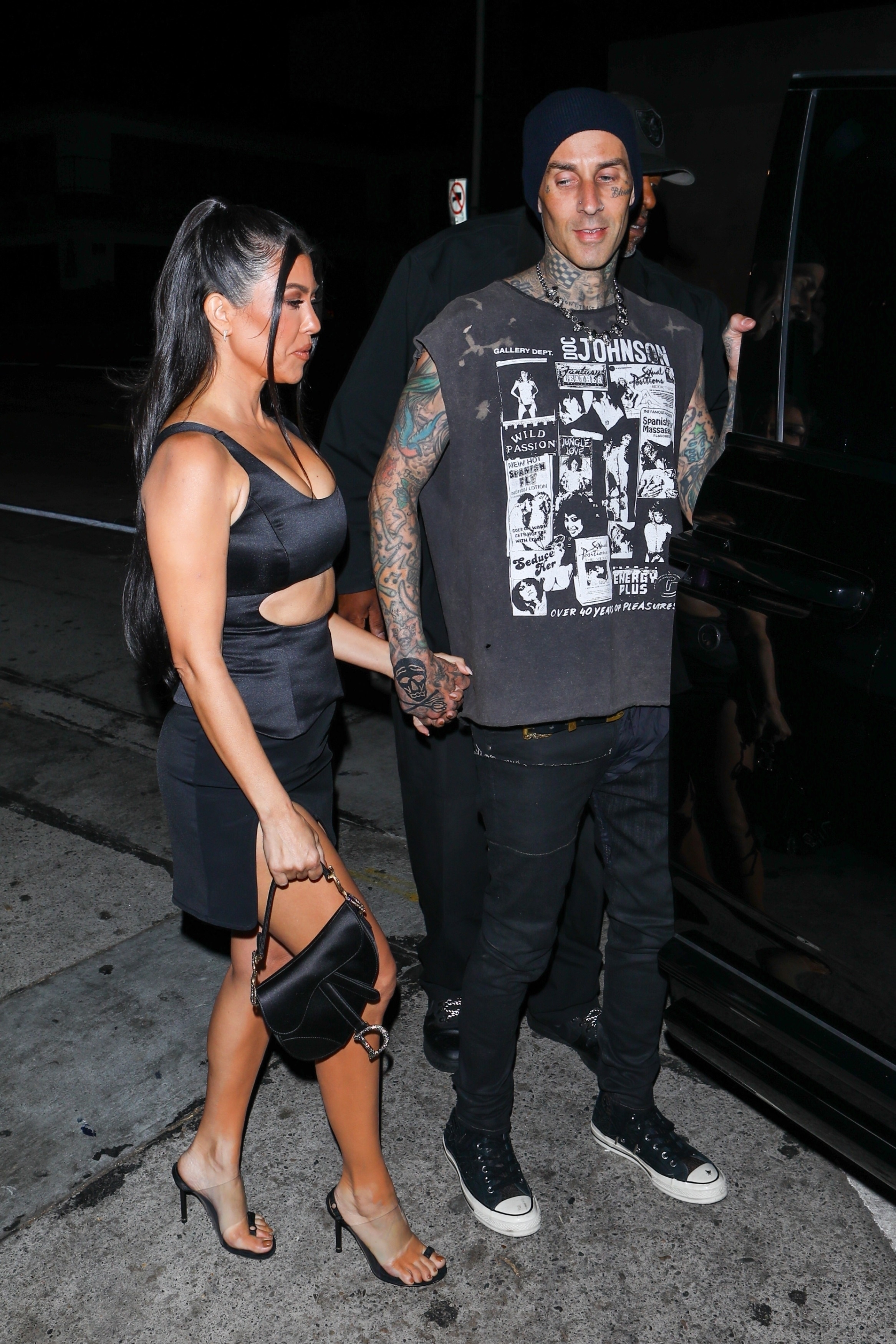 Access_Kardashian_02.jpg