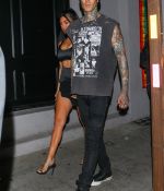 Access_Kardashian_012.jpg
