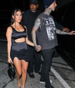 Access_Kardashian_07.jpg