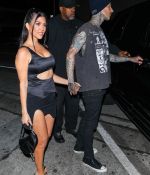 Access_Kardashian_08.jpg