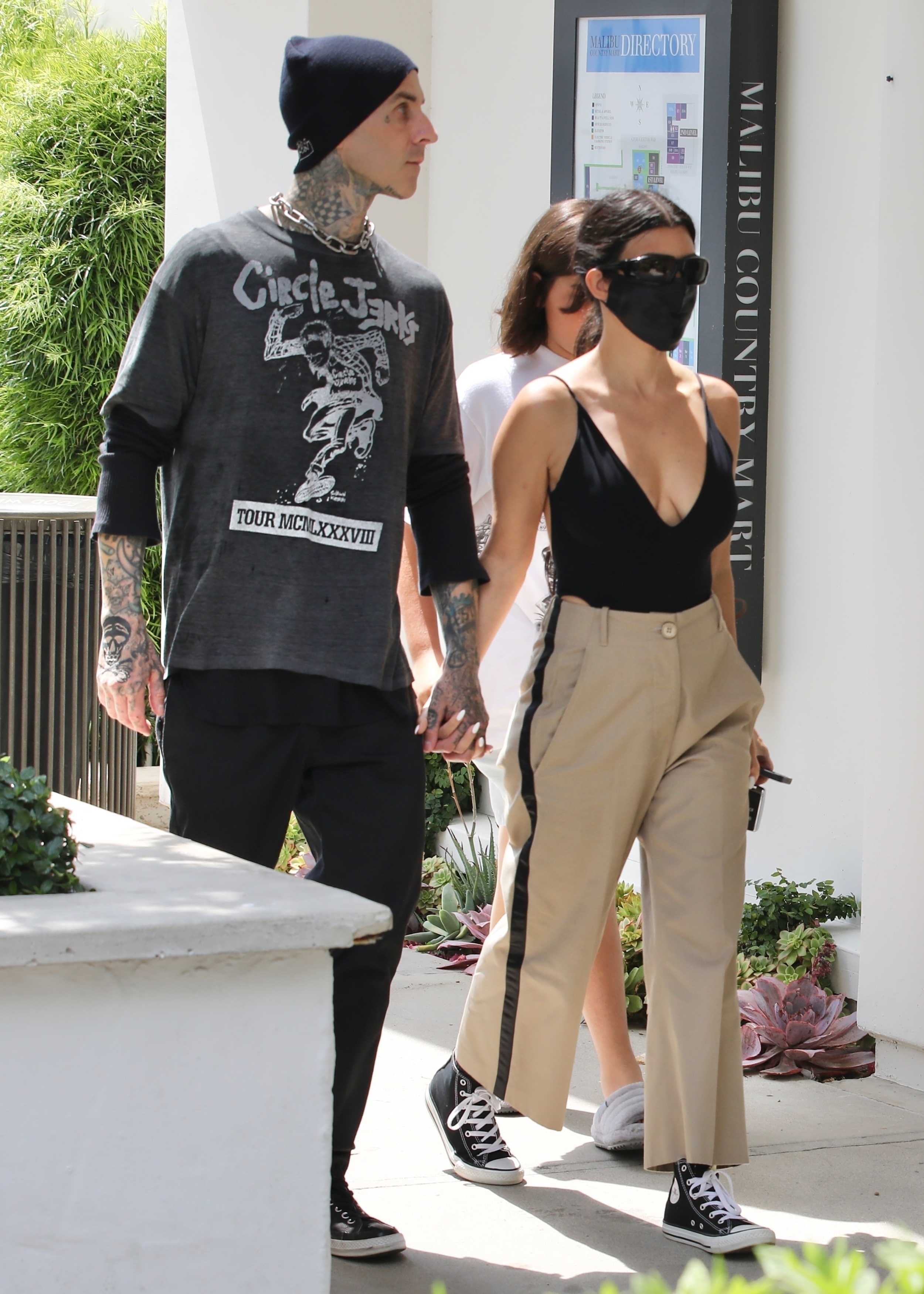 Access_Kardashian_04.jpg