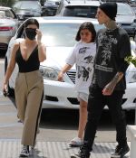 Access_Kardashian_013.jpg
