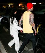 Access_Kardashian_08.jpg