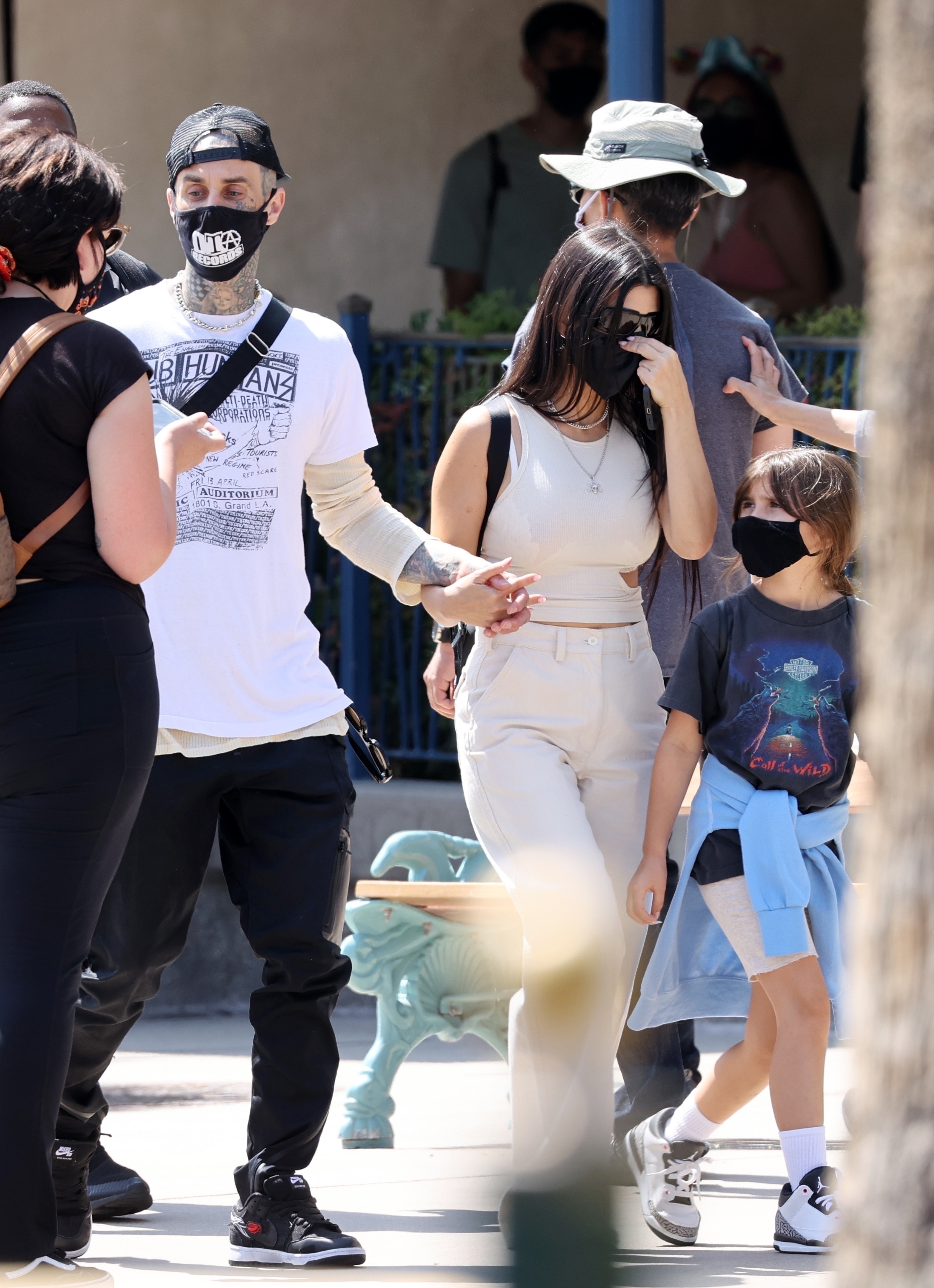 Access_Kardashian_08.jpg