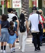 Access_Kardashian_027.jpg