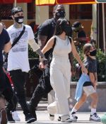 Access_Kardashian_030.jpg