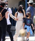 Access_Kardashian_040.jpg