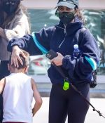 Access_Kardashian_02.jpg