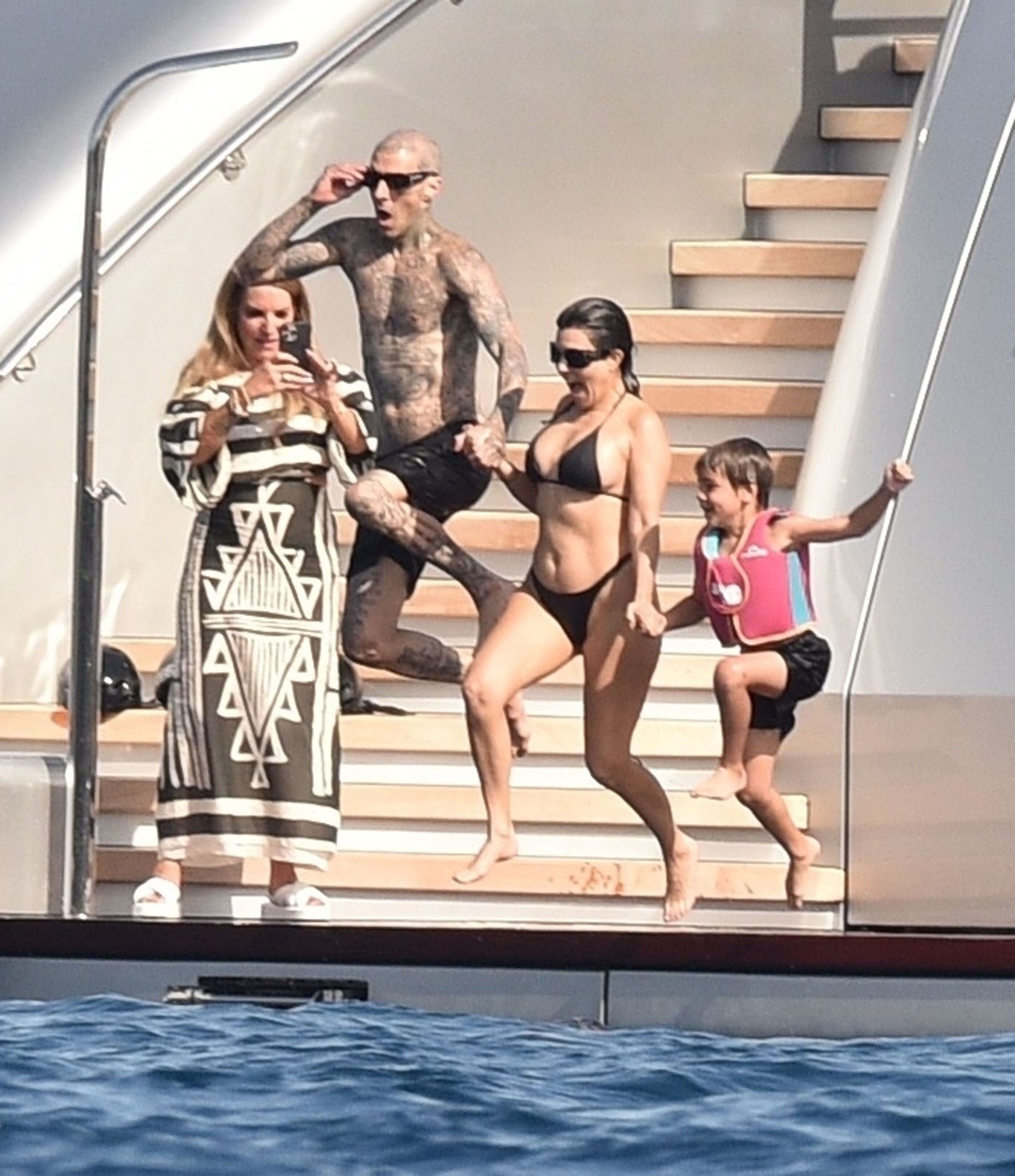 Access_Kardashian_014.jpg