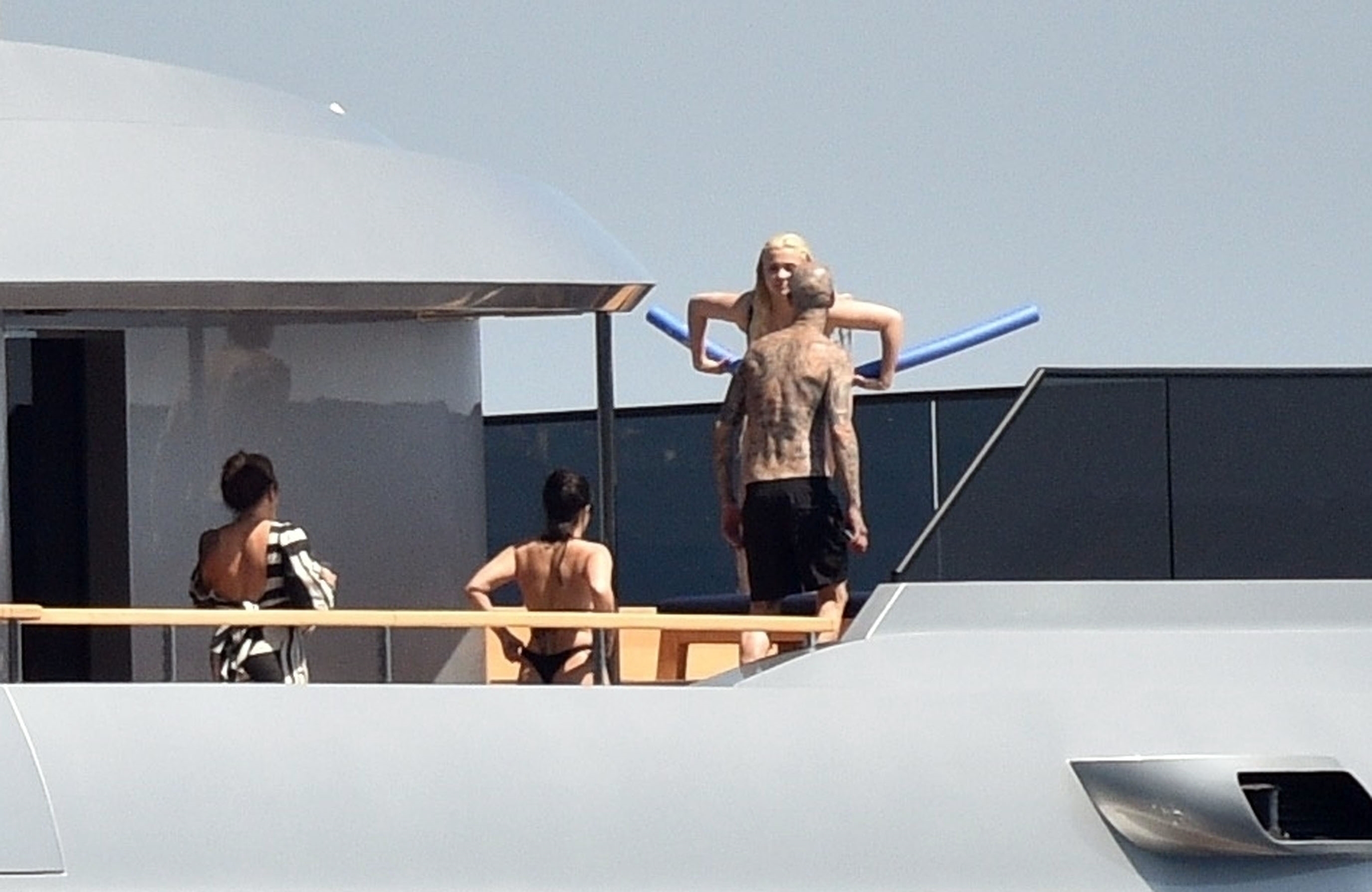 Access_Kardashian_025.jpg
