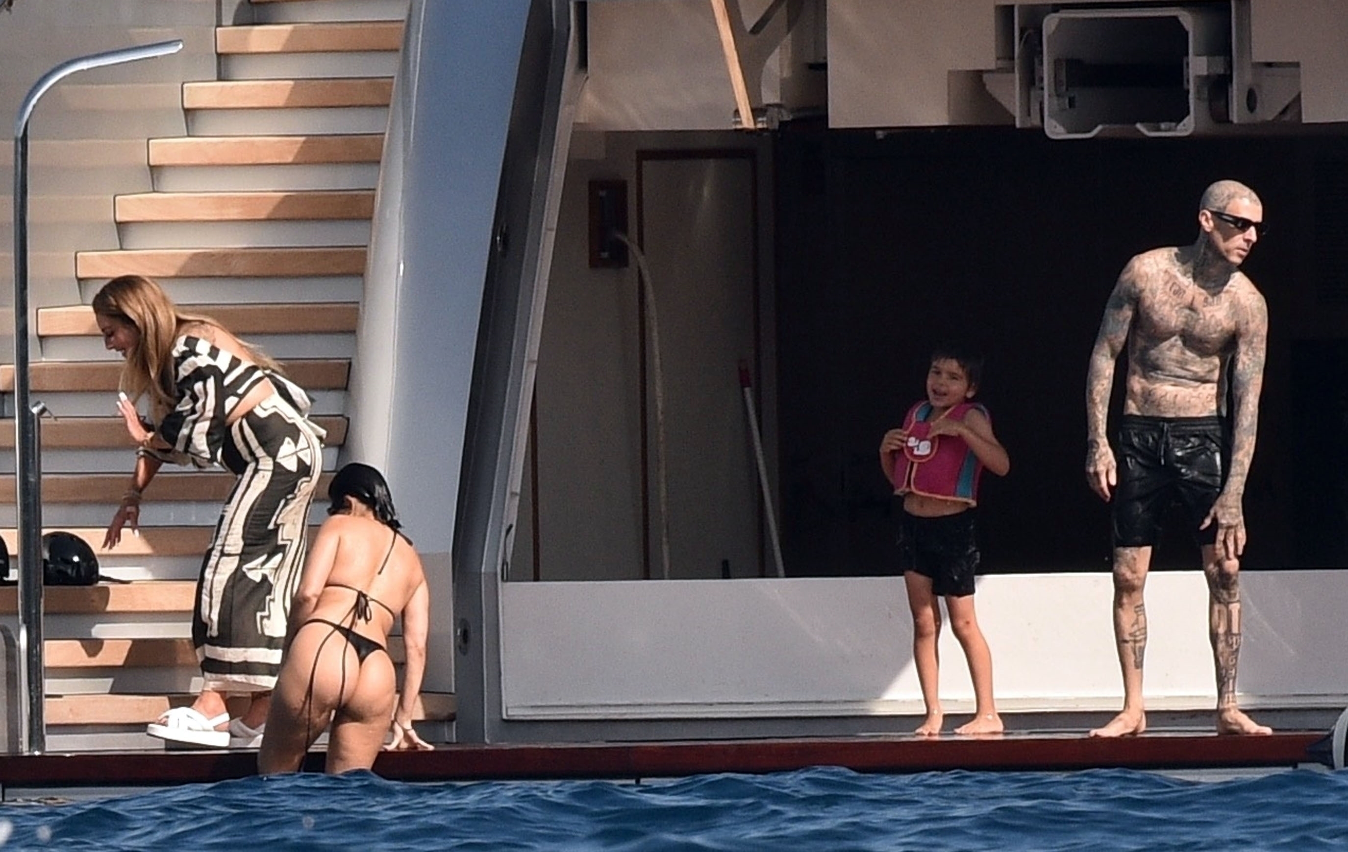 Access_Kardashian_031.jpg