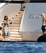 Access_Kardashian_007.jpg