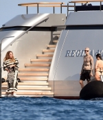 Access_Kardashian_010.jpg