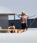 Access_Kardashian_025.jpg