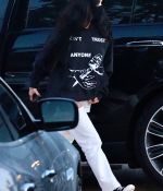 Access_Kardashian_02.jpg