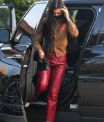 Access_Kardashian_02.jpg