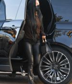 Access_Kardashian_08.jpg