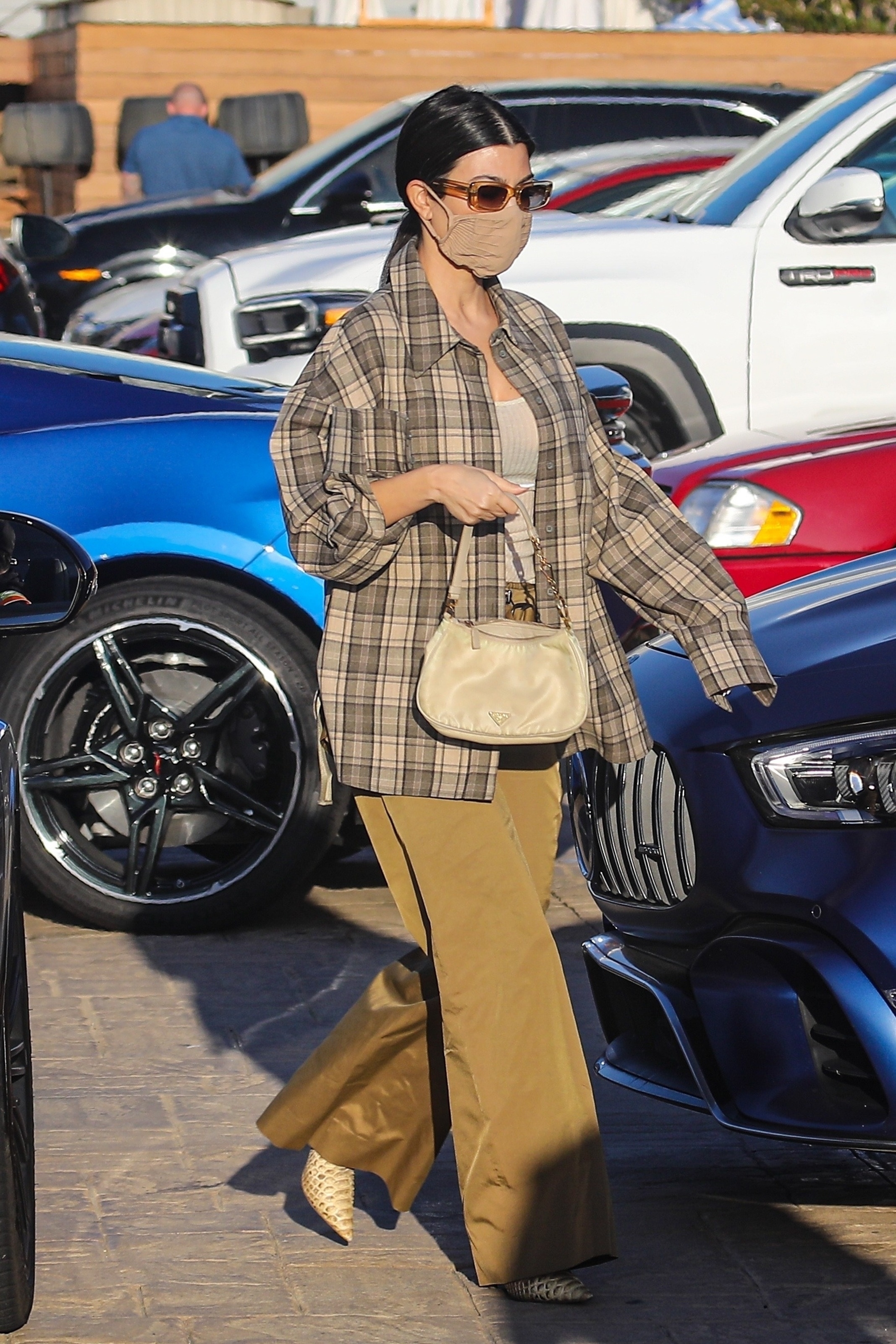 Access_Kardashian_05.jpg