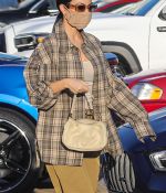 Access_Kardashian_04.jpg